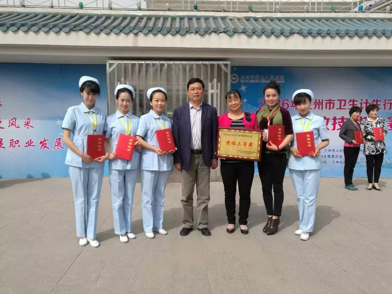 QQ图片20160510143407.jpg